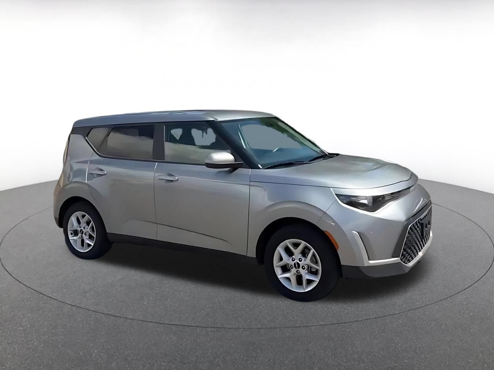 Used 2025 Kia Soul LX w/ LX Technology Package FWD video 2