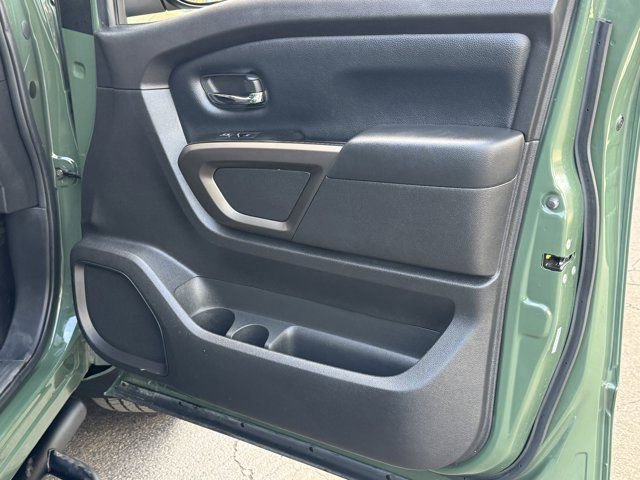 Used 2024 Nissan Titan SV w/ SV Bronze Edition Package image 13