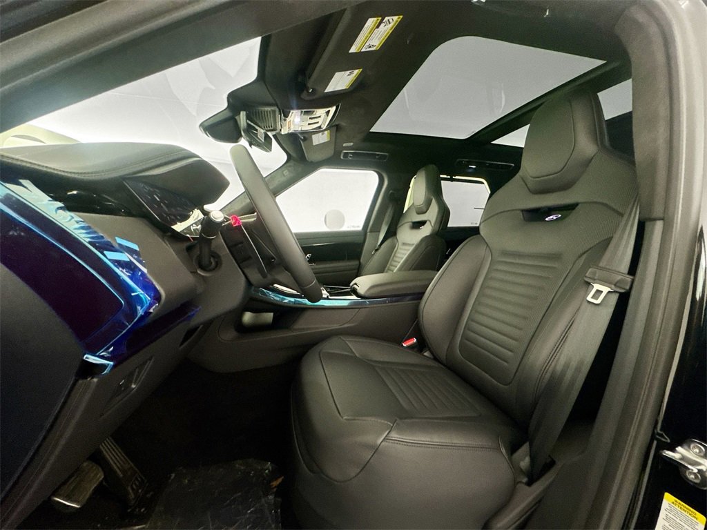 New 2026 Land Rover Range Rover Sport SV image 20