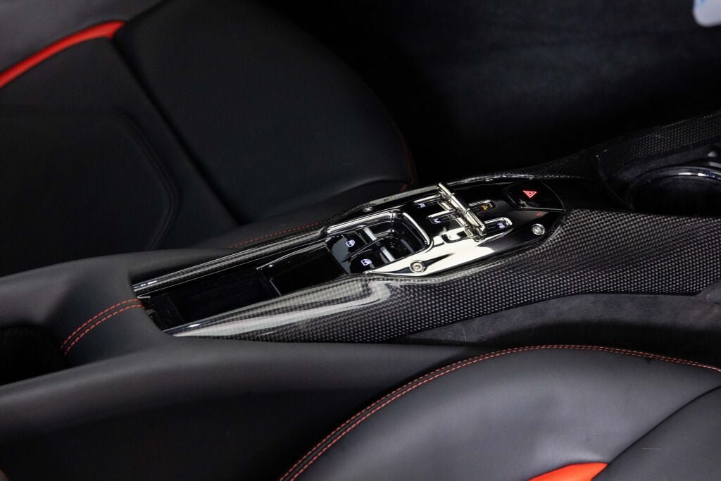 Used 2023 Ferrari 296 GTB RWD image 45