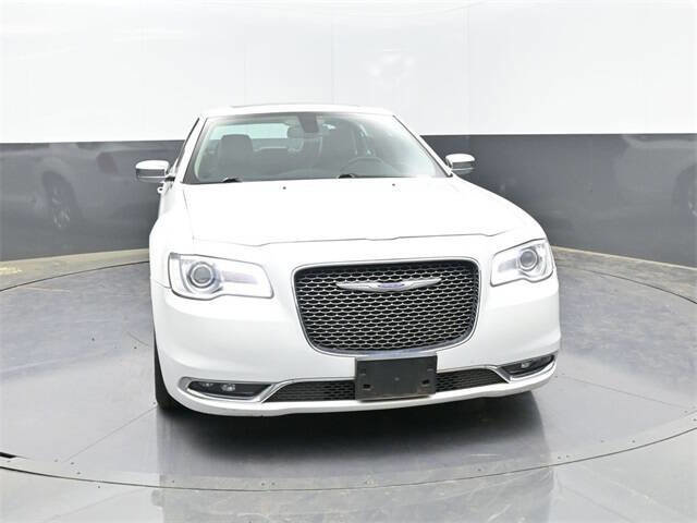 Used 2020 Chrysler 300 Limited image 22