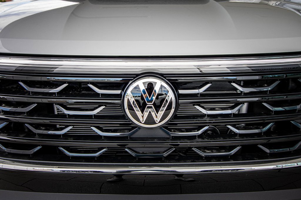 New 2026 Volkswagen Atlas Cross Sport SE image 8