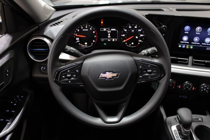 New 2026 Chevrolet Trax LS w/ LS Convenience Package image 30