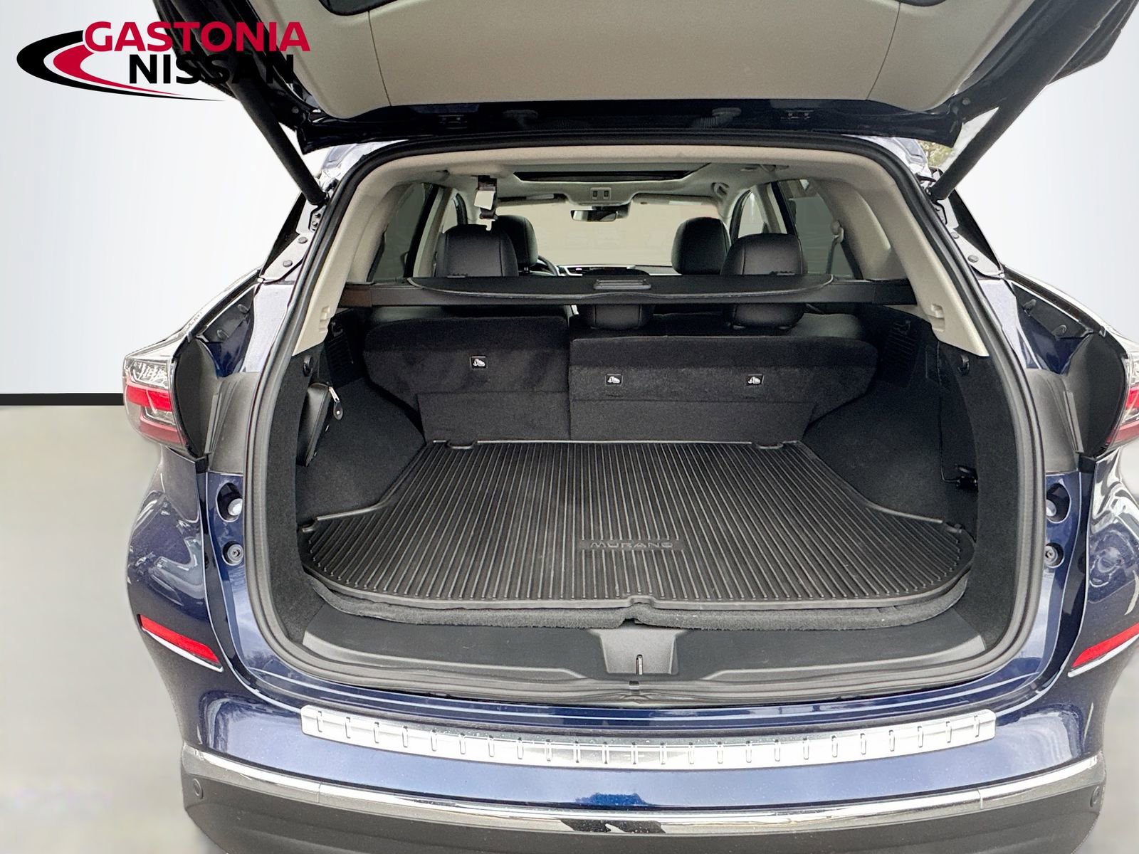 Used 2024 Nissan Murano Platinum w/ Cargo Package image 35