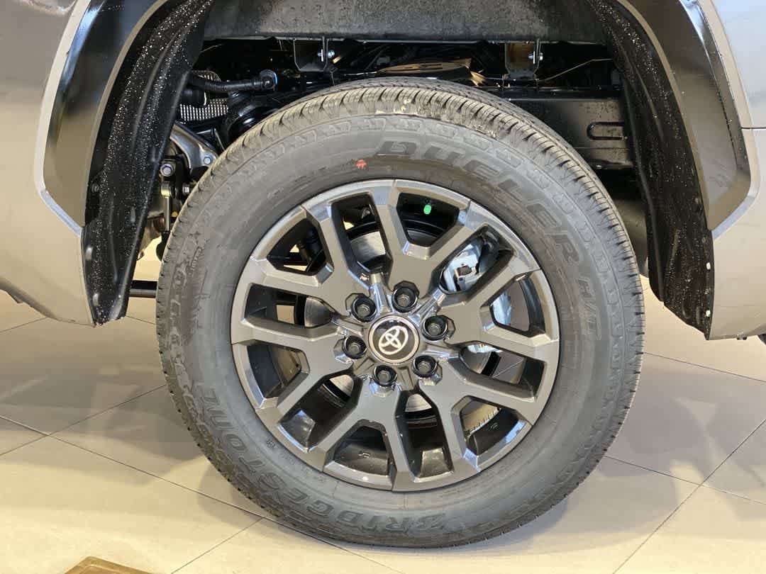 New 2026 Toyota Tundra Platinum AWD/4WD image 12