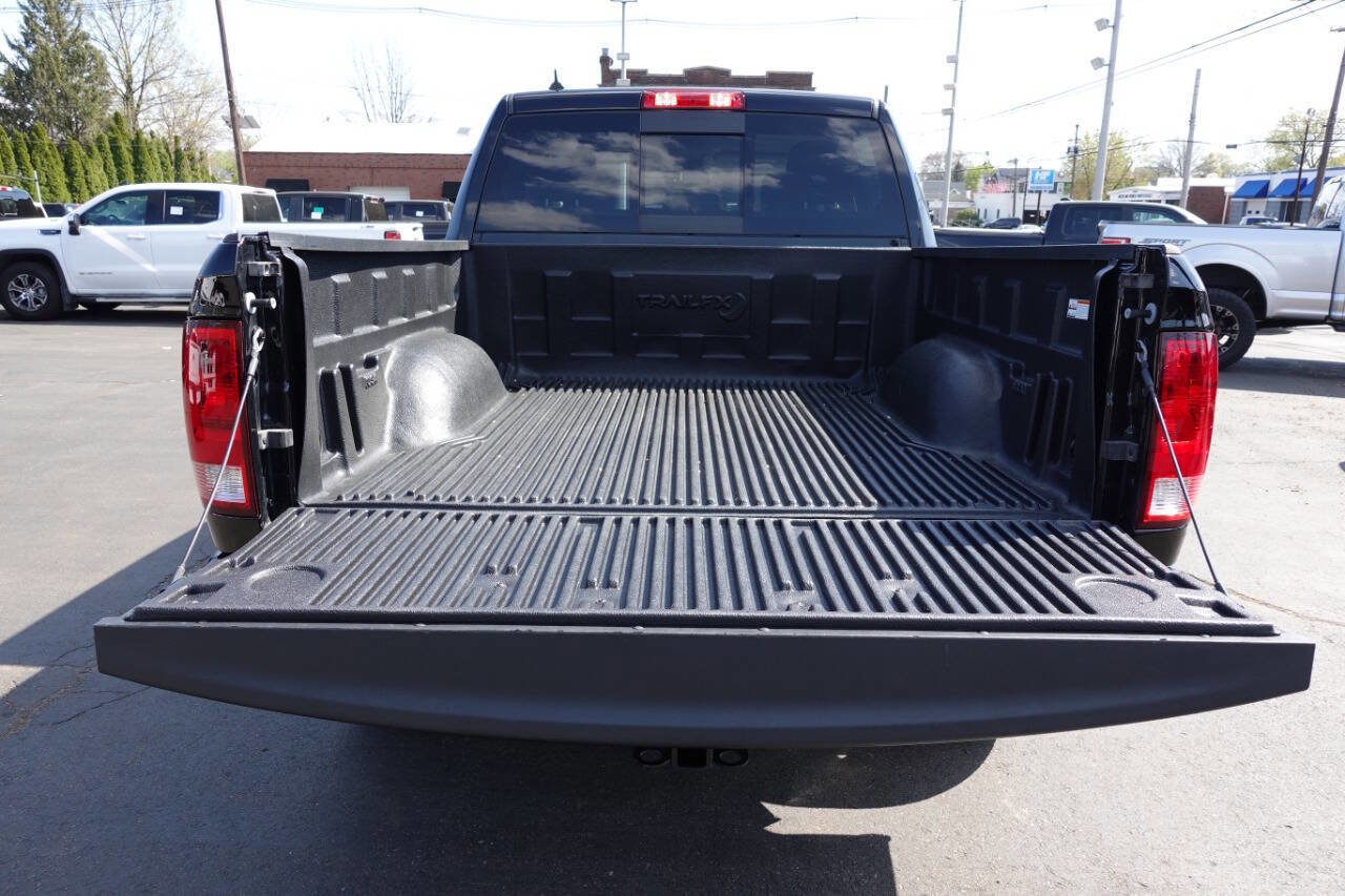 Used 2023 RAM 1500 Classic SLT w/ Electronics Convenience Group image 26