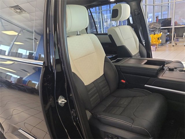 Used 2025 Toyota Sequoia Capstone image 26