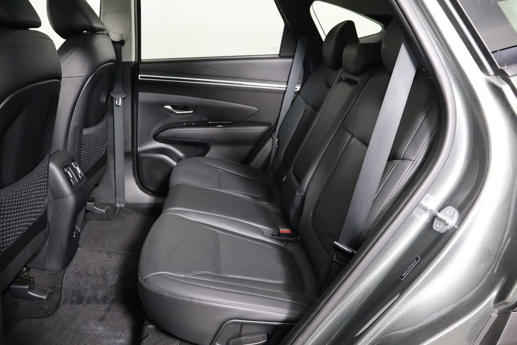 Used 2023 Hyundai Tucson Limited image 17