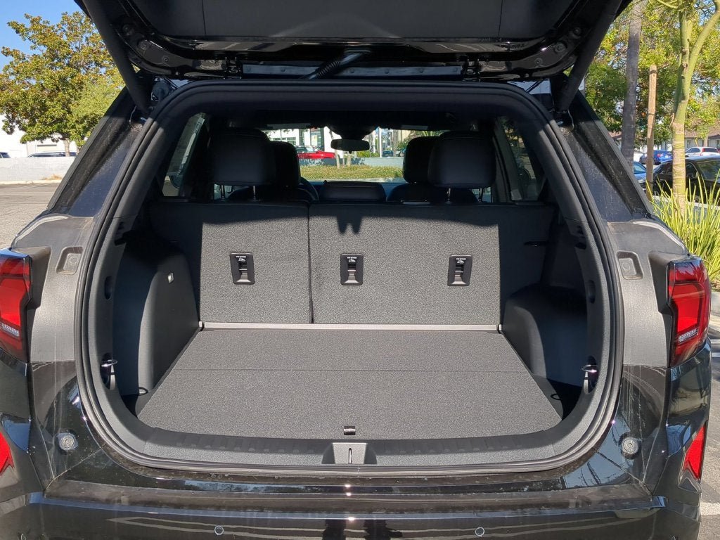 New 2026 GMC Terrain AT4 AWD/4WD image 23