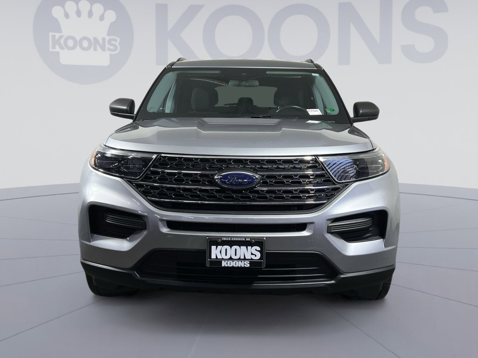 Used 2022 Ford Explorer XLT image 11