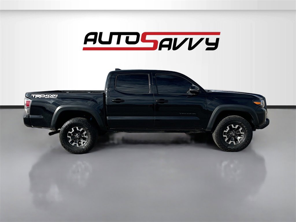 Used 2022 Toyota Tacoma TRD Off-Road image 8