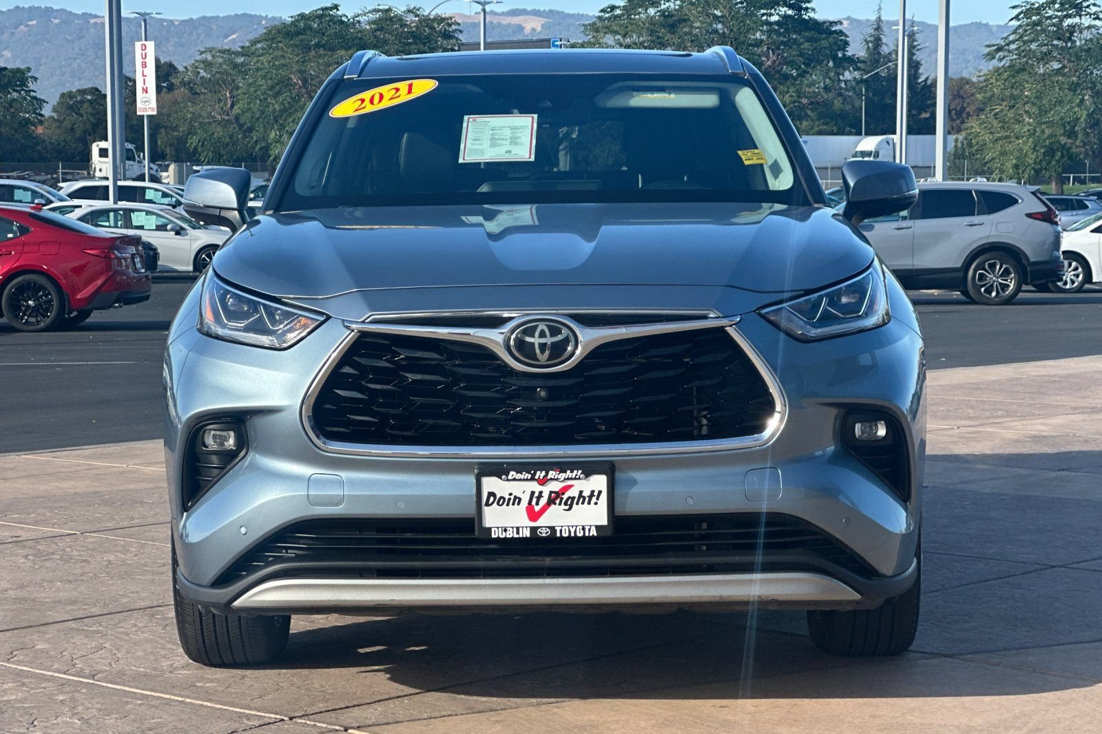 Certified 2021 Toyota Highlander Platinum AWD/4WD image 11