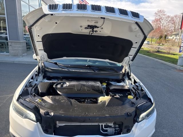 Used 2019 Jeep Cherokee Limited AWD/4WD image 19