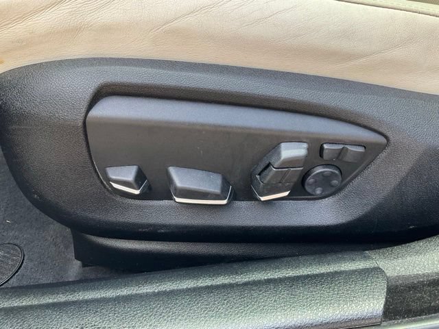 Used 2015 BMW 550i Sedan RWD image 6