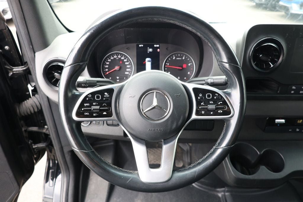 Used 2023 Mercedes-Benz Sprinter 2500 w/ Acoustic Package image 13