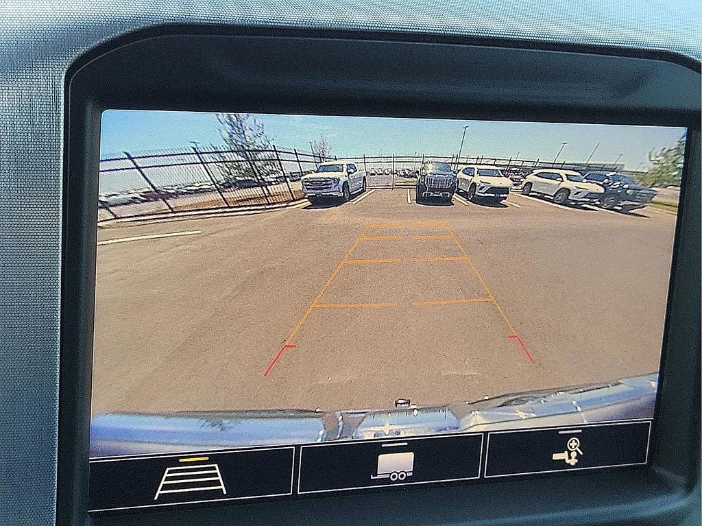 Used 2020 GMC Sierra 1500 SLT image 18