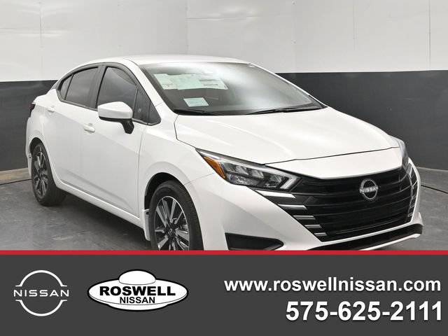 New 2025 Nissan Versa SV w/ Trunk Package
