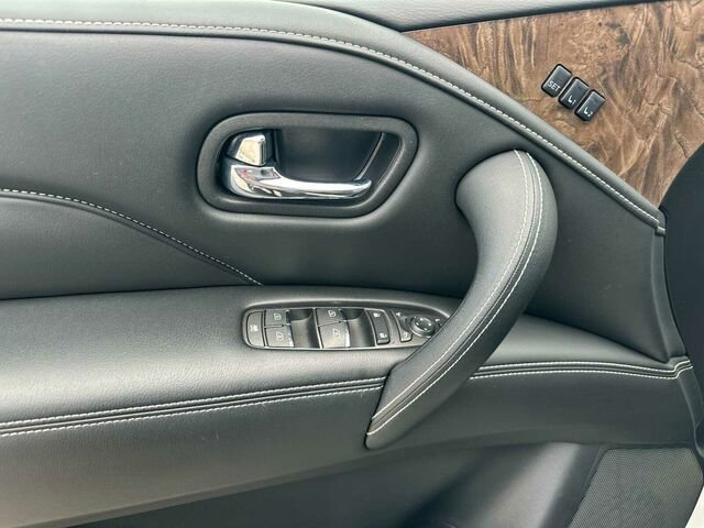 Used 2023 INFINITI QX80 Premium Select w/ Cargo Package image 13