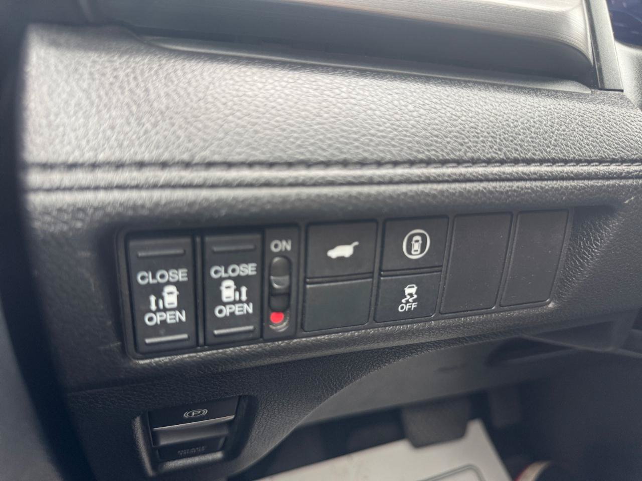 Used 2023 Honda Odyssey EX-L image 19