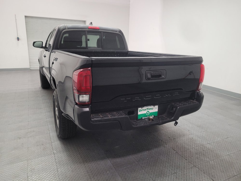 Used 2020 Toyota Tacoma SR w/ SR Convenience Package RWD image 6