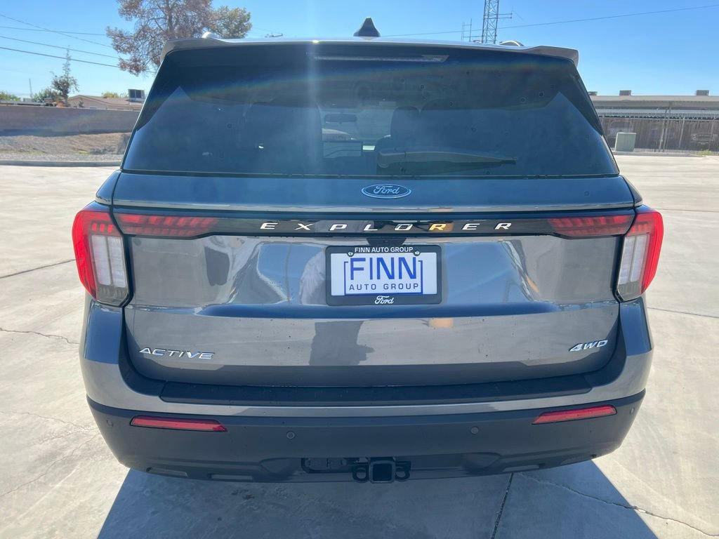New 2026 Ford Explorer Active image 4