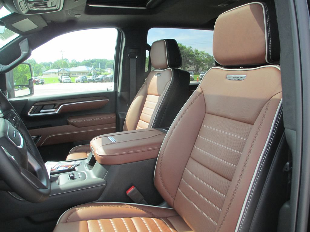 New 2026 GMC Sierra 2500 Denali Ultimate AWD/4WD image 13