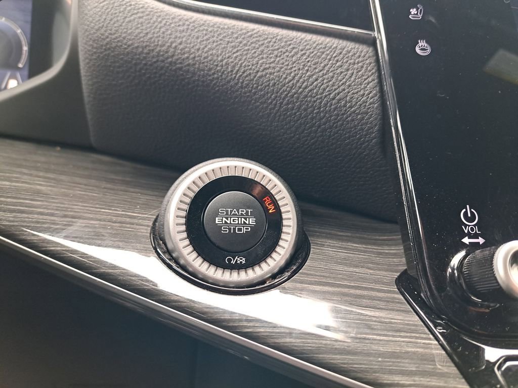 Used 2022 Jeep Wagoneer Series III image 23