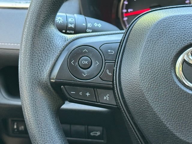 Used 2019 Toyota RAV4 XLE w/ Convenience Package AWD/4WD image 23