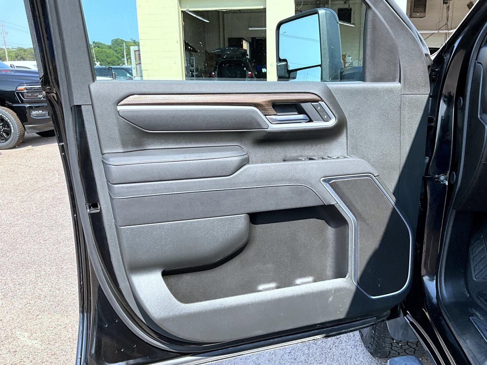 Used 2025 Chevrolet Silverado 3500 LT w/ All Star Edition AWD/4WD image 10