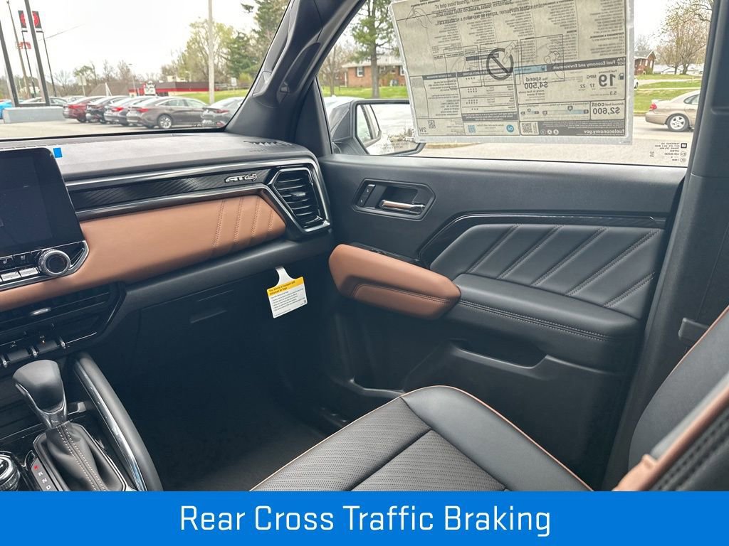 New 2026 GMC Canyon AT4 w/ AT4 Premium Package AWD/4WD image 16