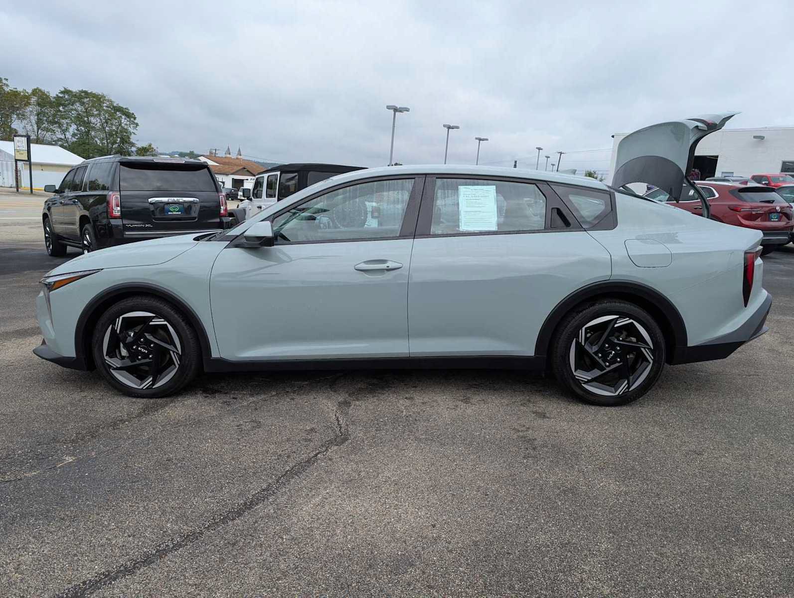 Used 2025 Kia K4 EX FWD image 12