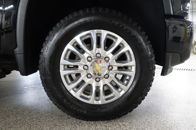 Used 2021 Chevrolet Silverado 3500 High Country w/ Z71 Off-Road Package AWD/4WD image 25