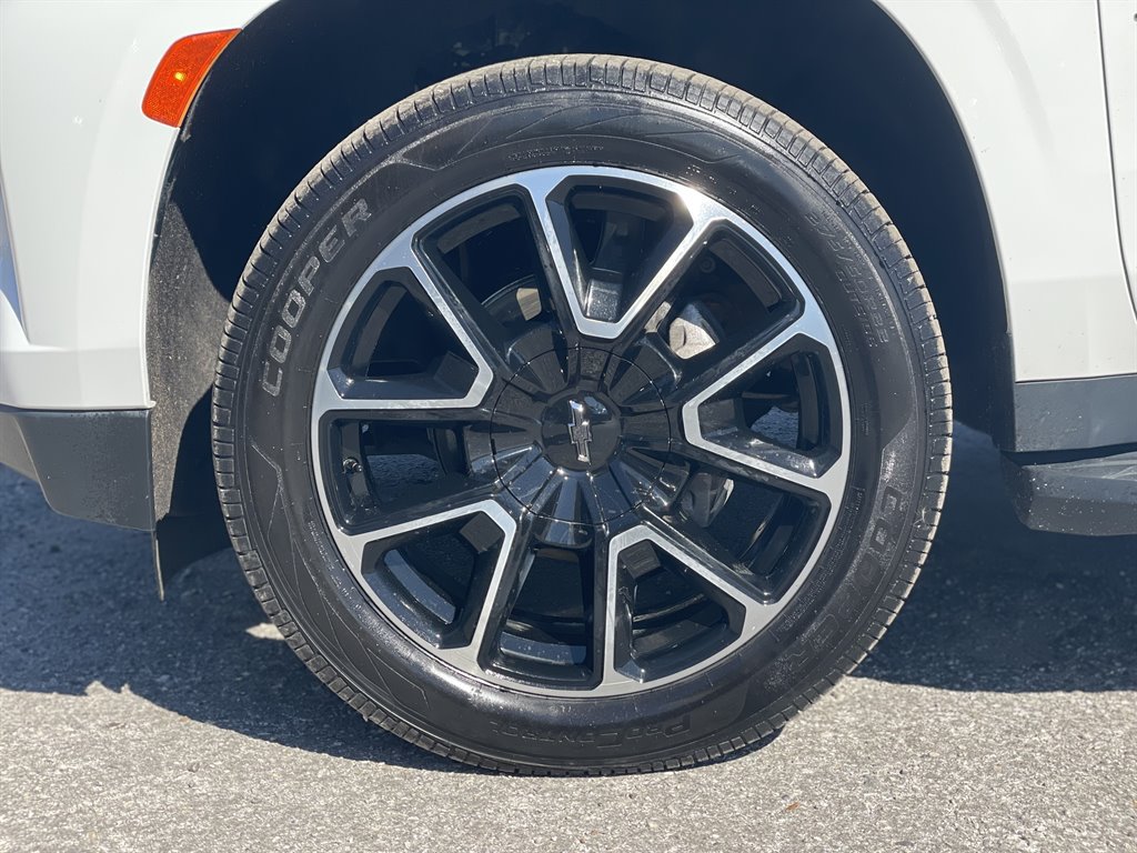 Used 2021 Chevrolet Tahoe RST AWD/4WD image 42