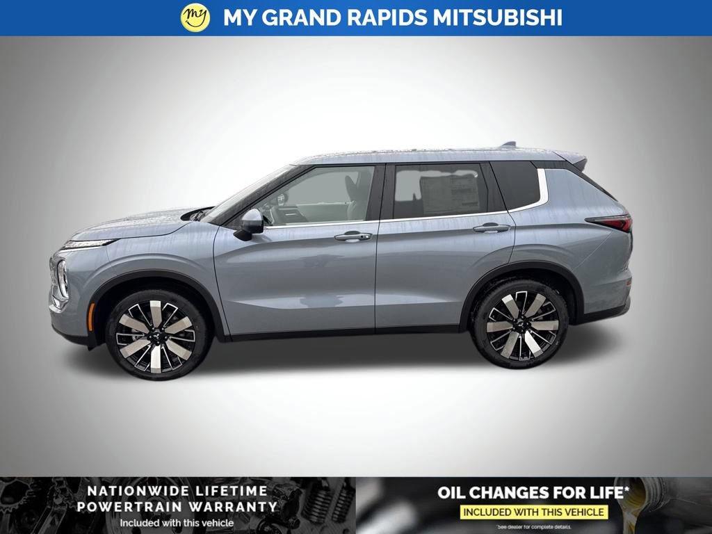 New 2026 Mitsubishi Outlander SE AWD/4WD image 4
