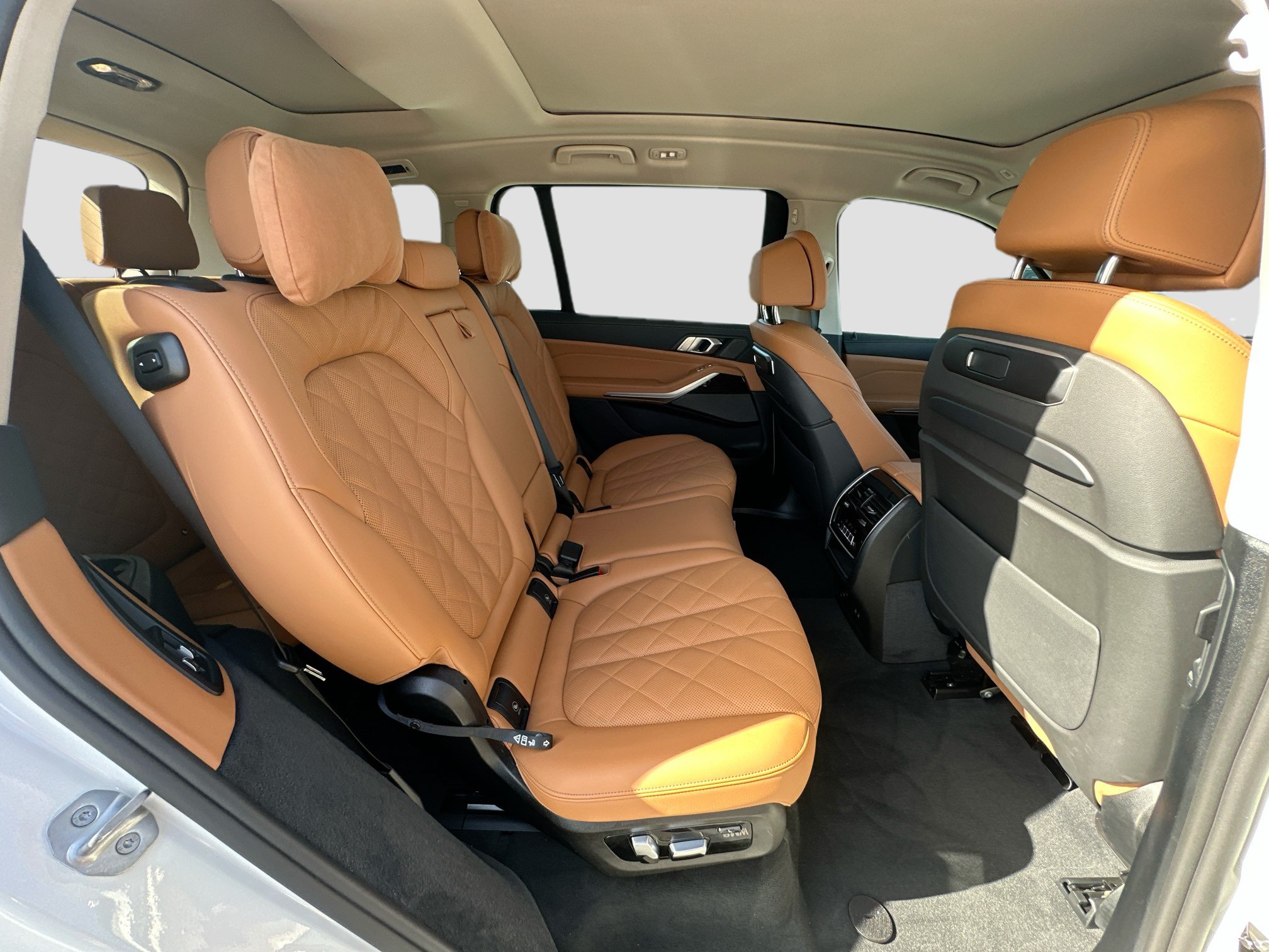 Used 2026 BMW X7 xDrive40i AWD/4WD image 28