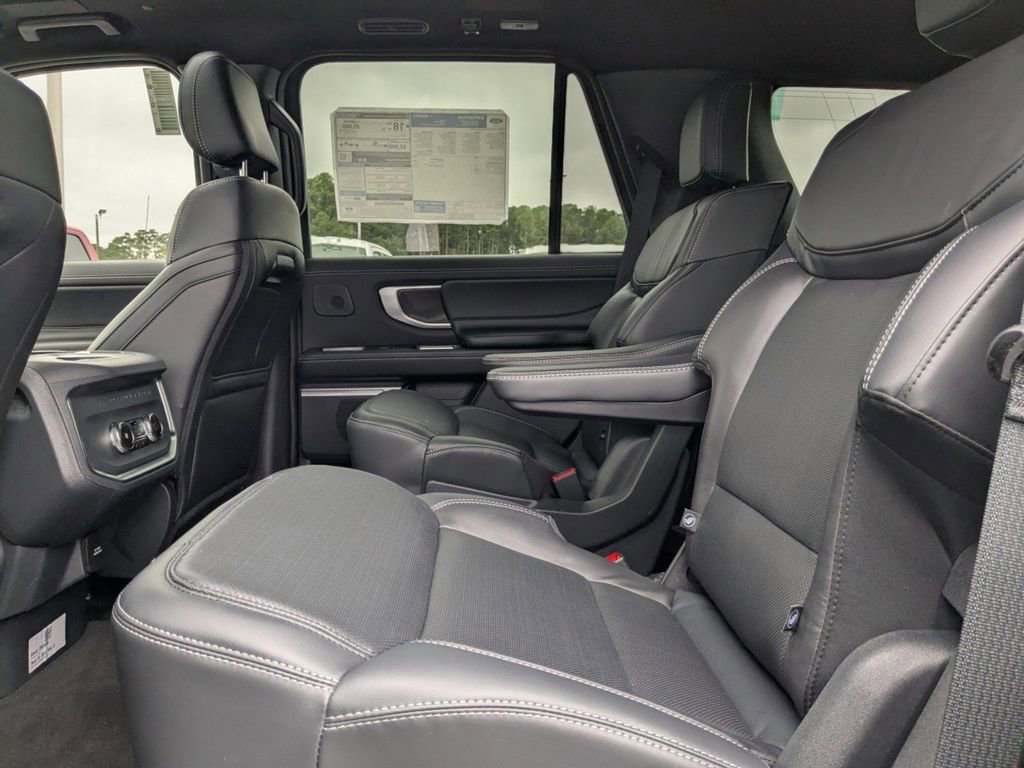 New 2025 Ford Expedition Platinum w/ Stealth Performance Package image 16