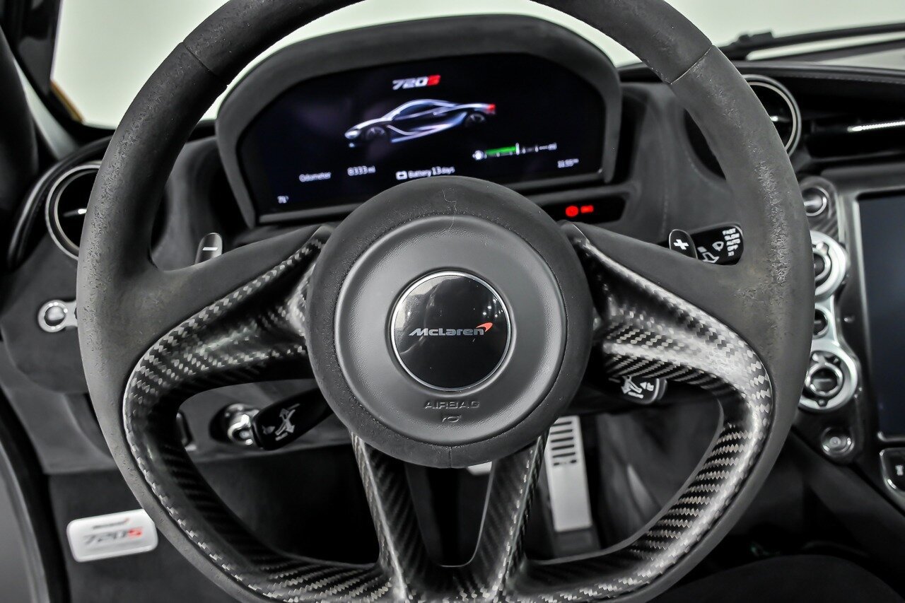 Used 2018 McLaren 720S Performance RWD image 28