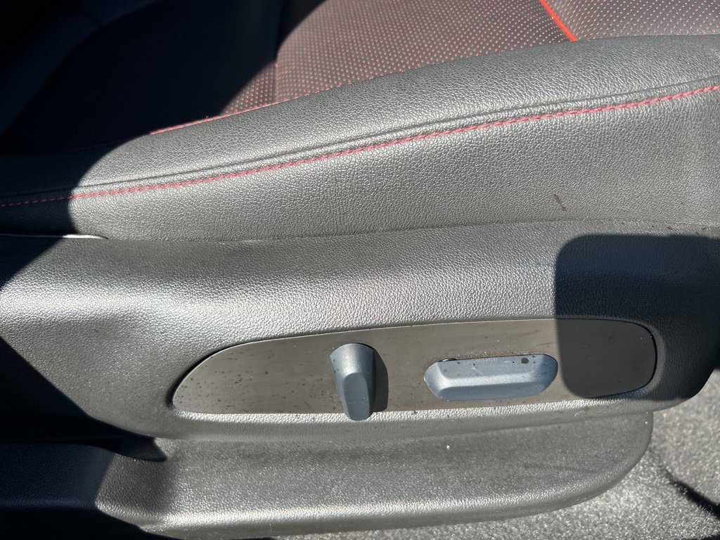 Used 2023 Chevrolet Blazer RS image 20