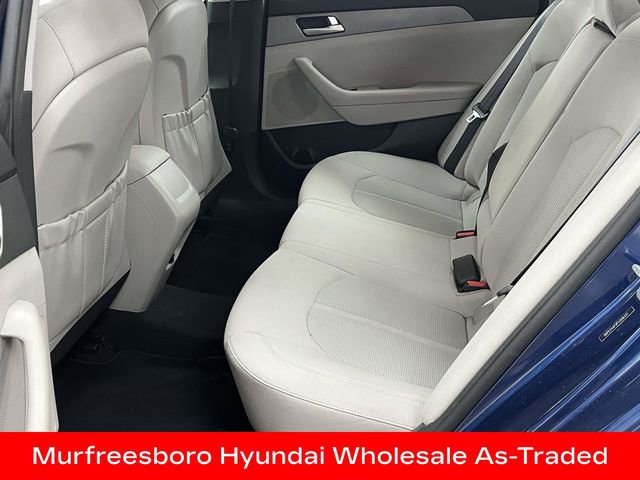 Used 2015 Hyundai Sonata SE image 16