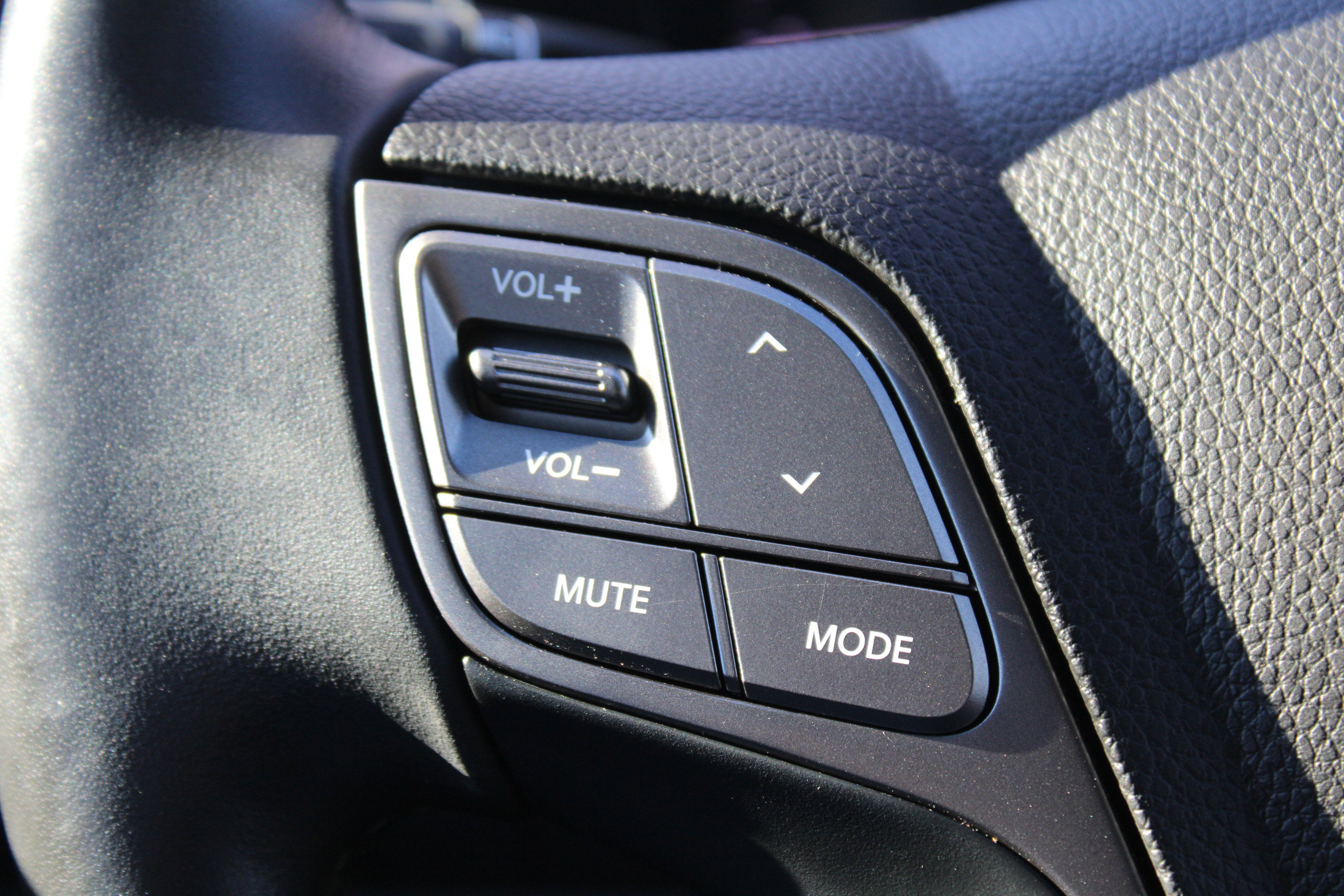 Used 2018 Hyundai Santa Fe Sport image 11