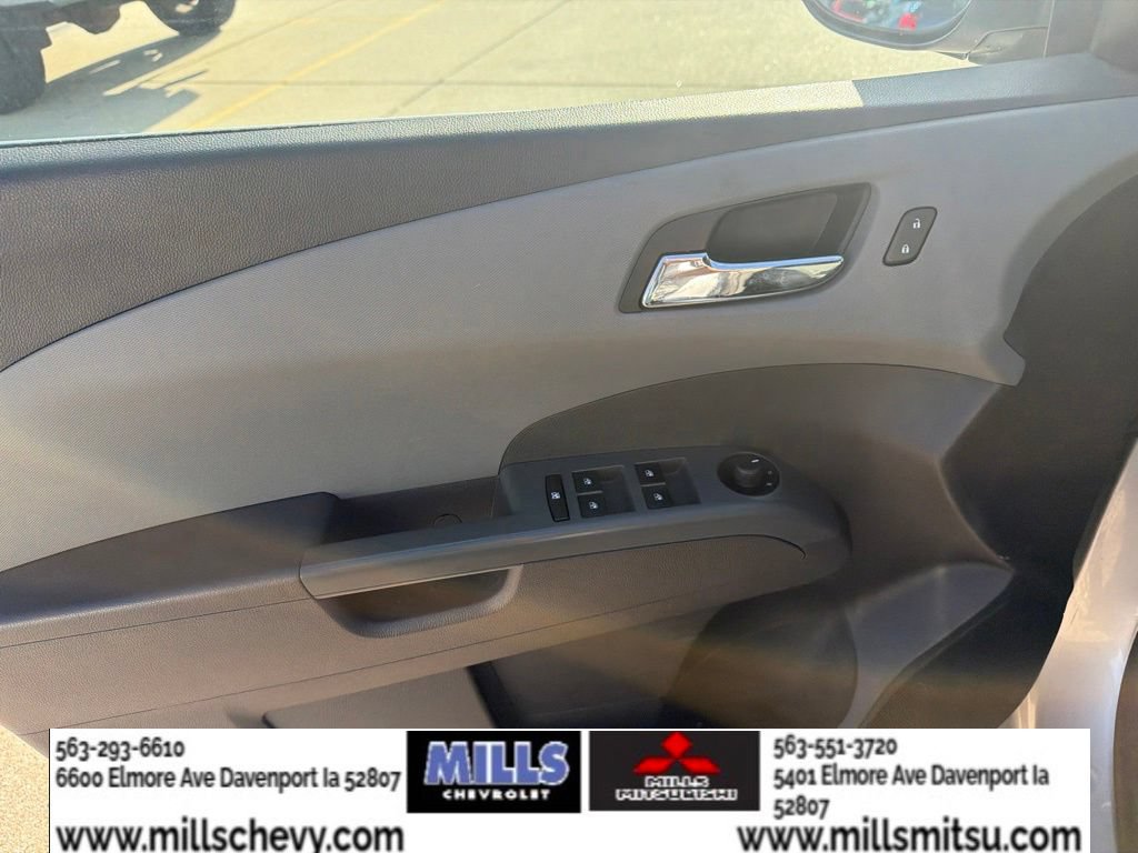 Used 2014 Chevrolet Sonic LTZ FWD image 12
