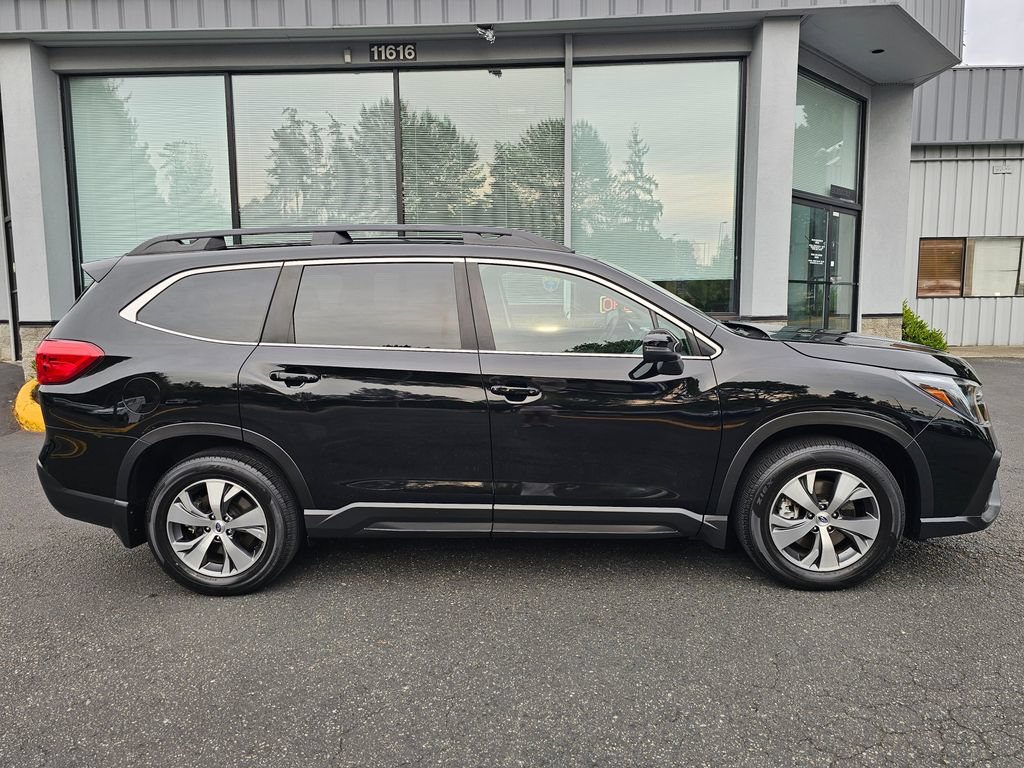 Used 2023 Subaru Ascent Premium w/ Convenience Package AWD/4WD image 8