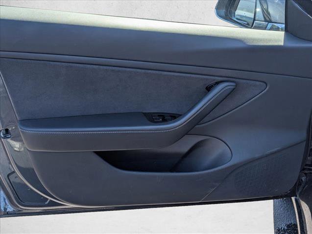 Used 2019 Tesla Model 3 Standard Range Plus RWD image 11