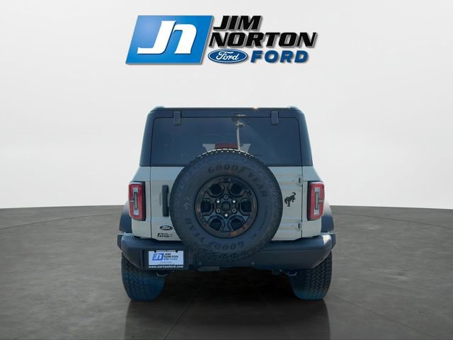 New 2025 Ford Bronco Badlands image 4