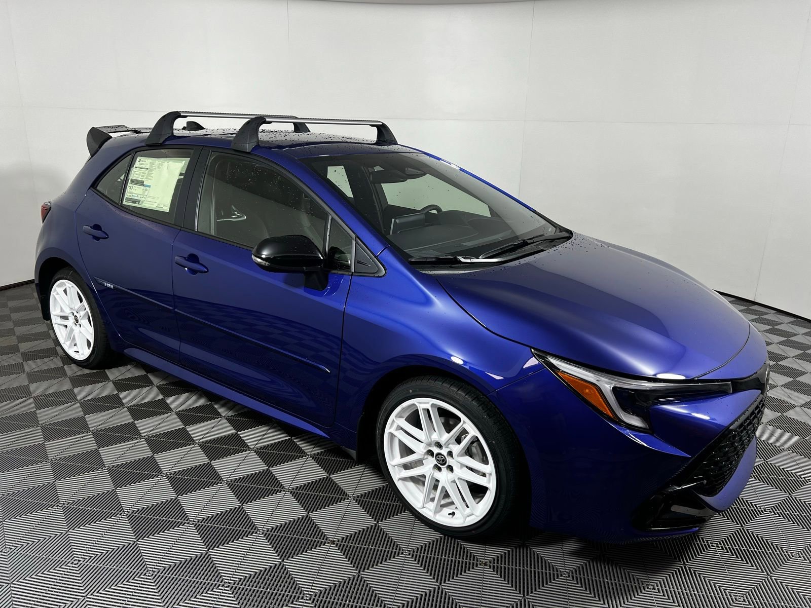 New 2026 Toyota Corolla SE FWD image 3