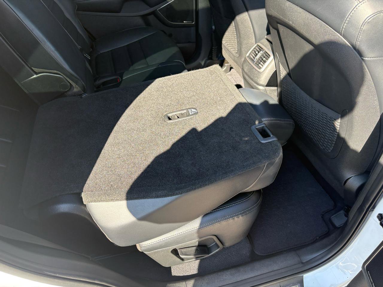 Used 2019 Kia Sorento SX w/ SX Touring Package image 54