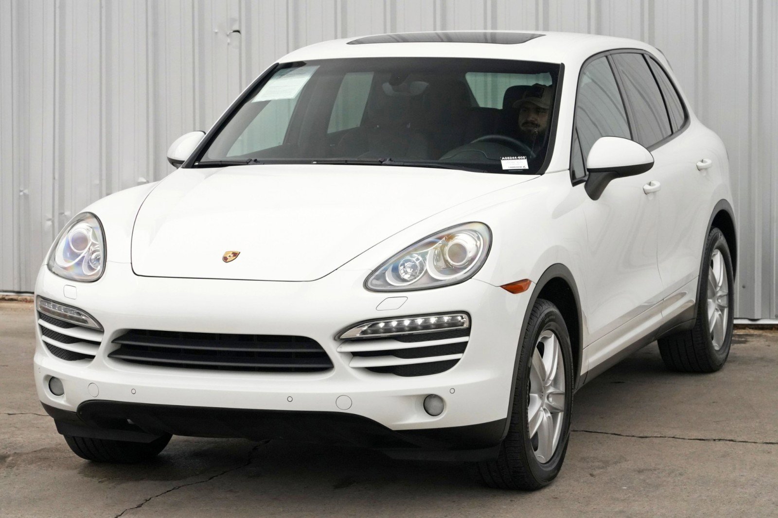 Used 2014 Porsche Cayenne AWD/4WD image 44