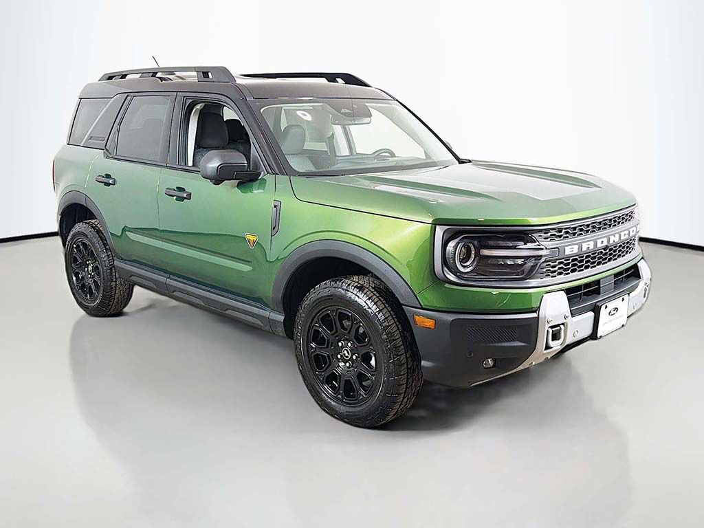 Used 2025 Ford Bronco Sport Badlands image 38