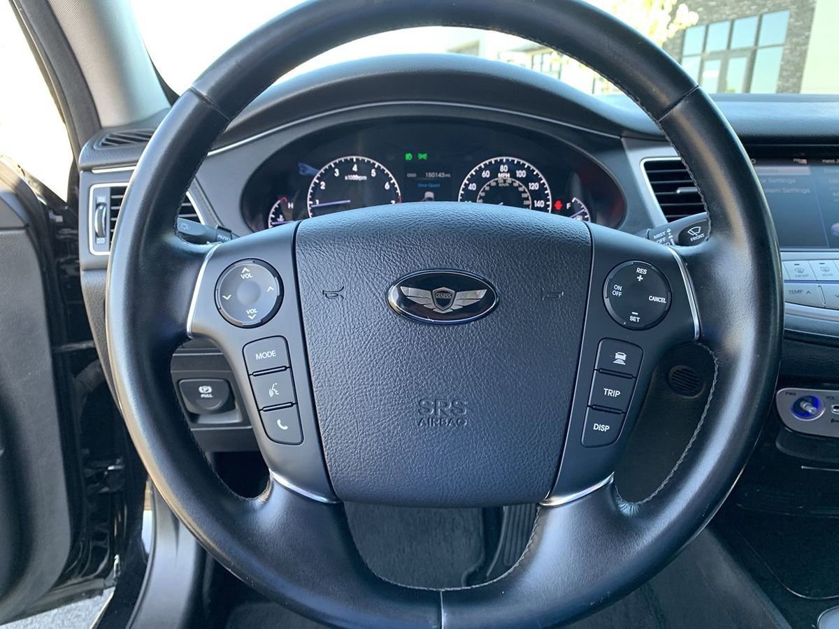 Used 2012 Hyundai Genesis 5.0 R-Spec RWD image 17