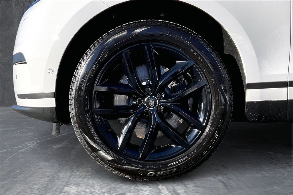 Used 2026 Land Rover Range Rover Velar S image 33